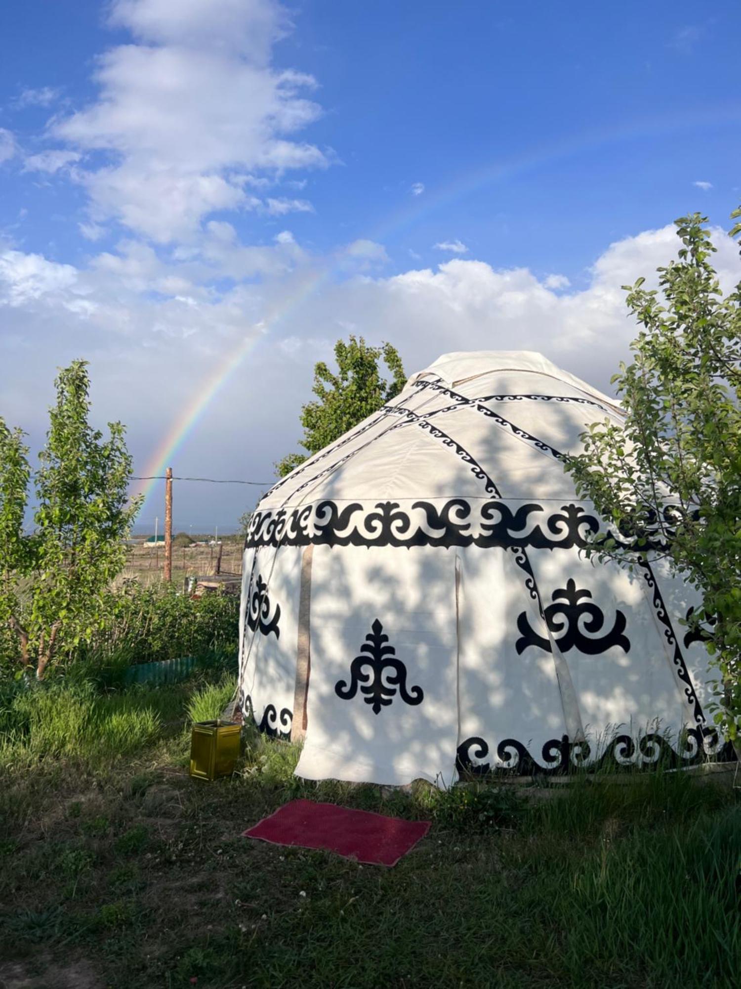 Guest House And Yurt Camp "Aktan" Bokonbayevo Exterior foto